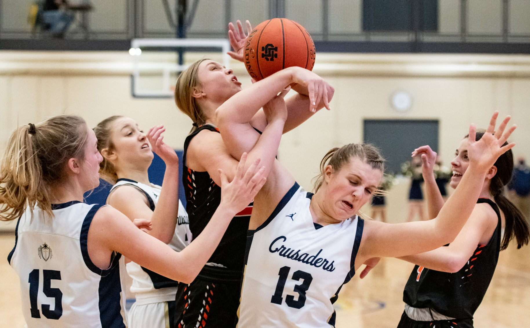 East vs Heelan basketball
